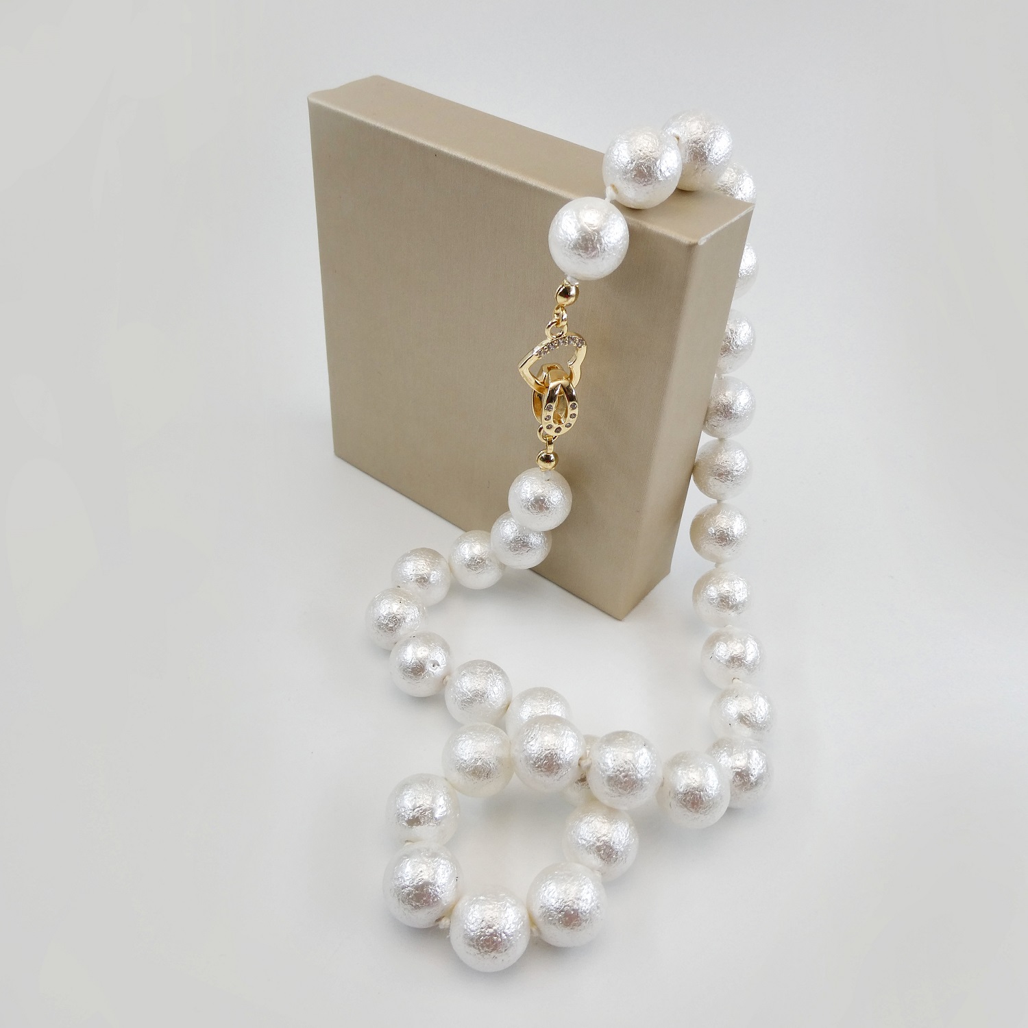Colier perle MARI texturate ADELLE by Riella